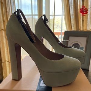 ROCHAS Suede Leather Platform Pumps in Mint Green Color EUR 39